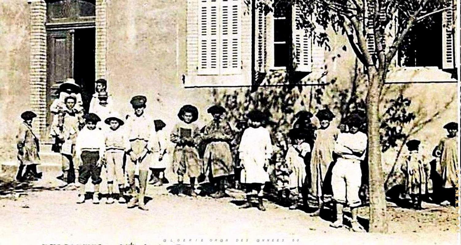 1873-Descartes - L'Ecole des Garcons2 - 1919.jpg